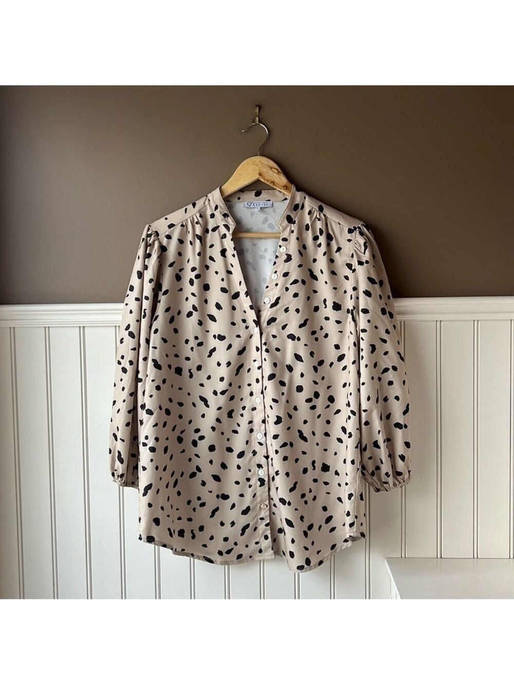 CEZELE Tan Cheetah Print Oversized Button Front Blouse Size Small